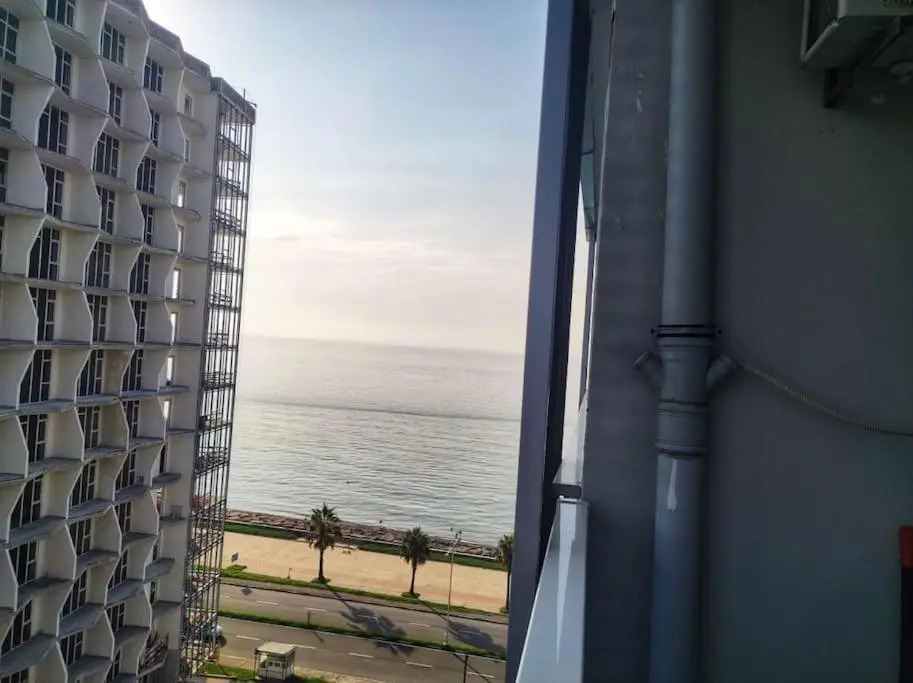 Leo Group Apartment 11-227A Sunrise Batumi