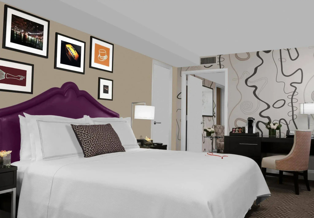 The Lexington Hotel, Autograph Collection