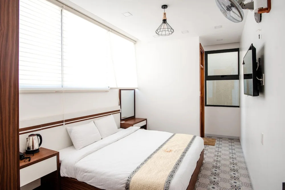 Hana Hotel