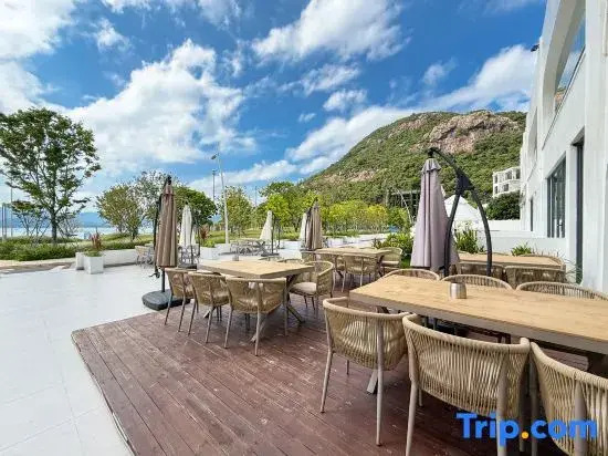 Shenzhen Le Chao Ben Yue Seaside Residence  Hotel