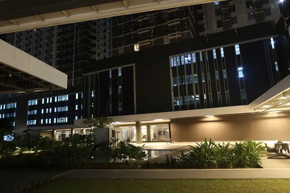 Virgo Nest Rentals - Avida Riala IT Park - City View