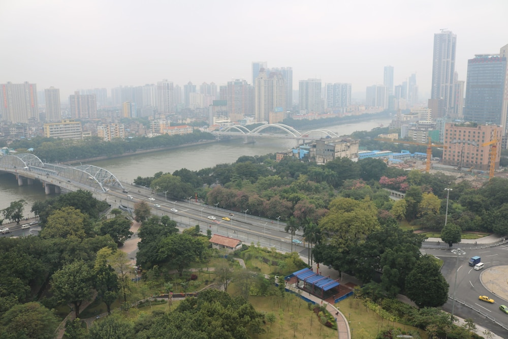 Ruide Apartment Wanyi Plaza Branch
