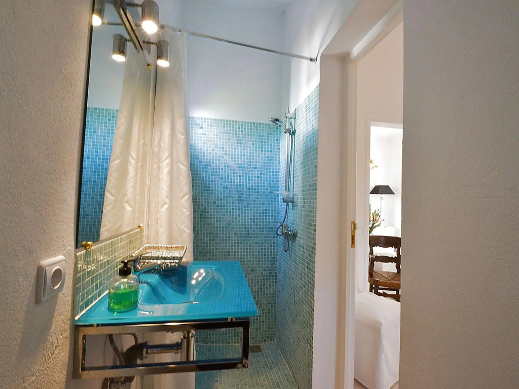 Beautiful villa in Colòn near the beach