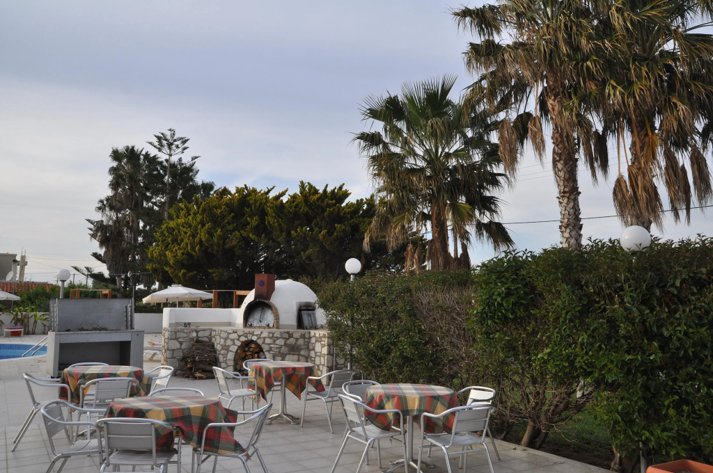 Nefeli Hotel