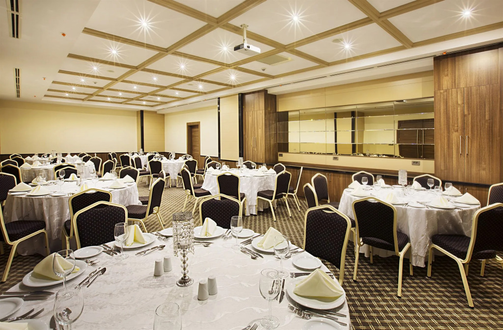 Dedeman Park Gaziantep Oteli
