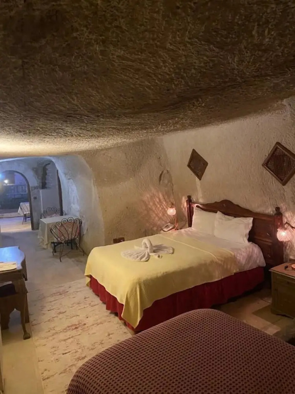 Ela cave house