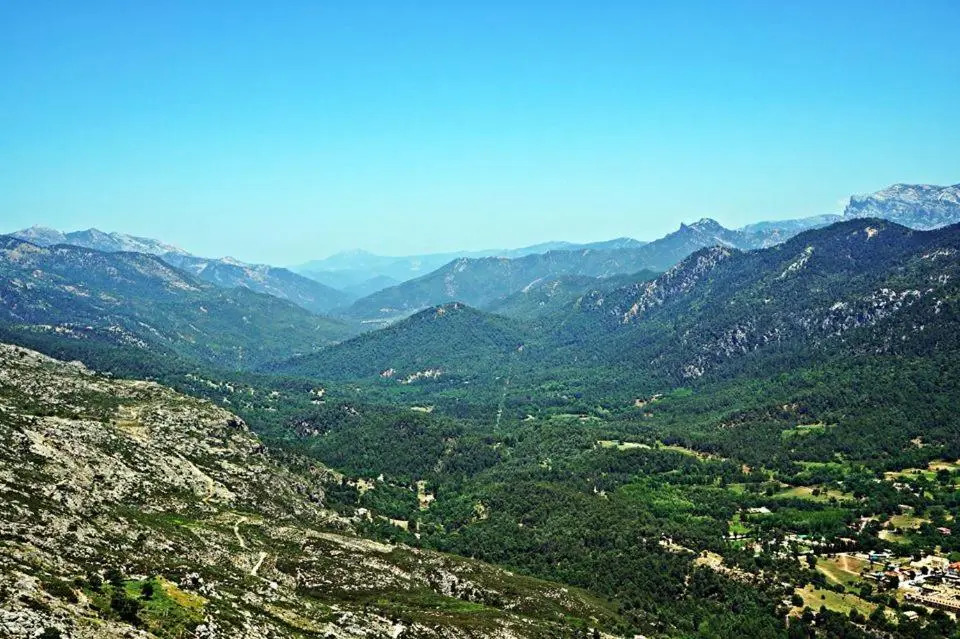 El Carrascal, 2 Llaves, Rural