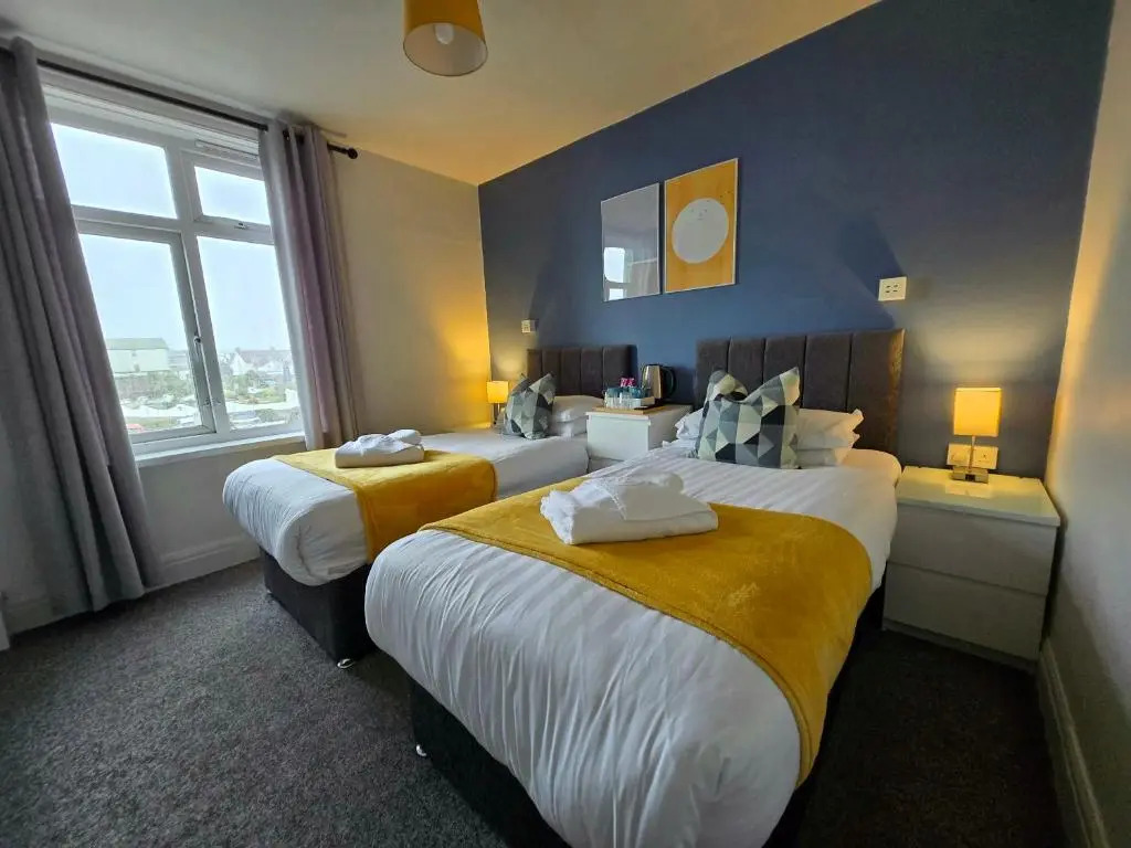 Beach Hotel Torbay