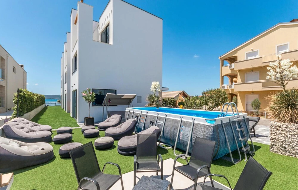 Amazing Home in Sukosan With 2 Bedrooms, Wifi and Outdoor Swimming Pool