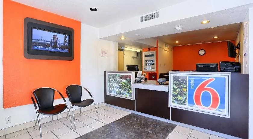 Motel 6 Pittsburg