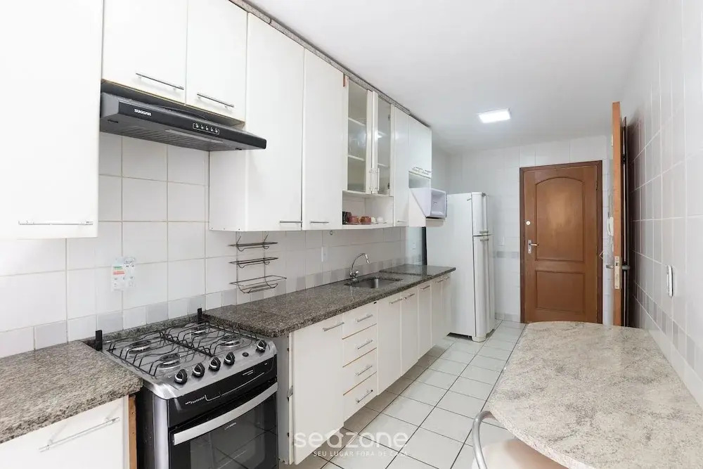 Apartment in a Condominium on the Sand - Efe0803
