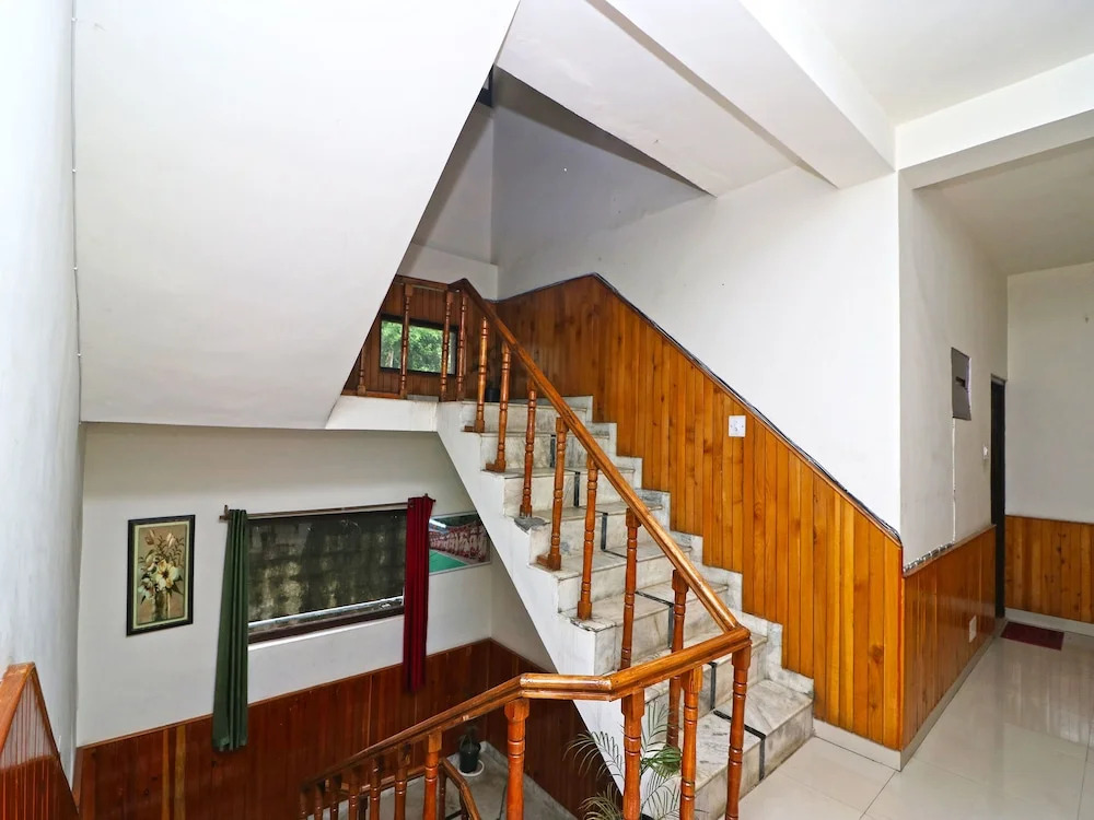 OYO 15416 Hotel Summer Hill