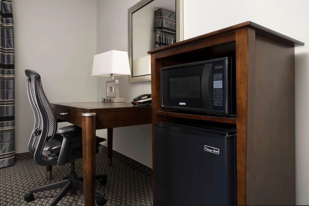 Hampton Inn & Suites Athens-I-65 (Huntsville Area)
