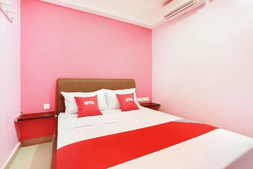 OYO 89499 Rest House Temerloh