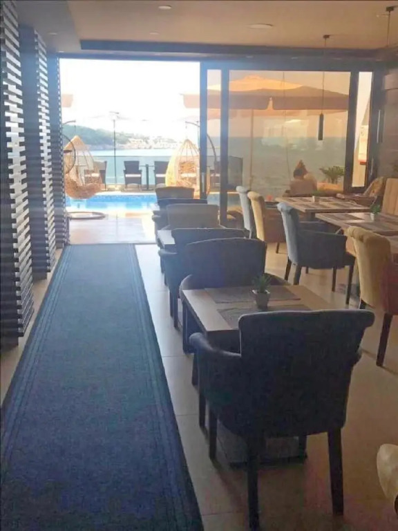 Apartment and Rooms Lux Beciragic