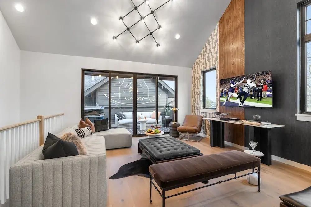 Modern Cowboy - Private Balcony - Mins To Broadway