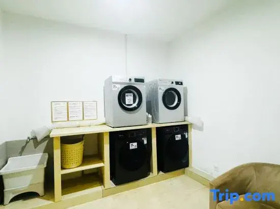 Vienna Zhihao Hotel Suzhou Yangcheng Peninsula Paradise Branch