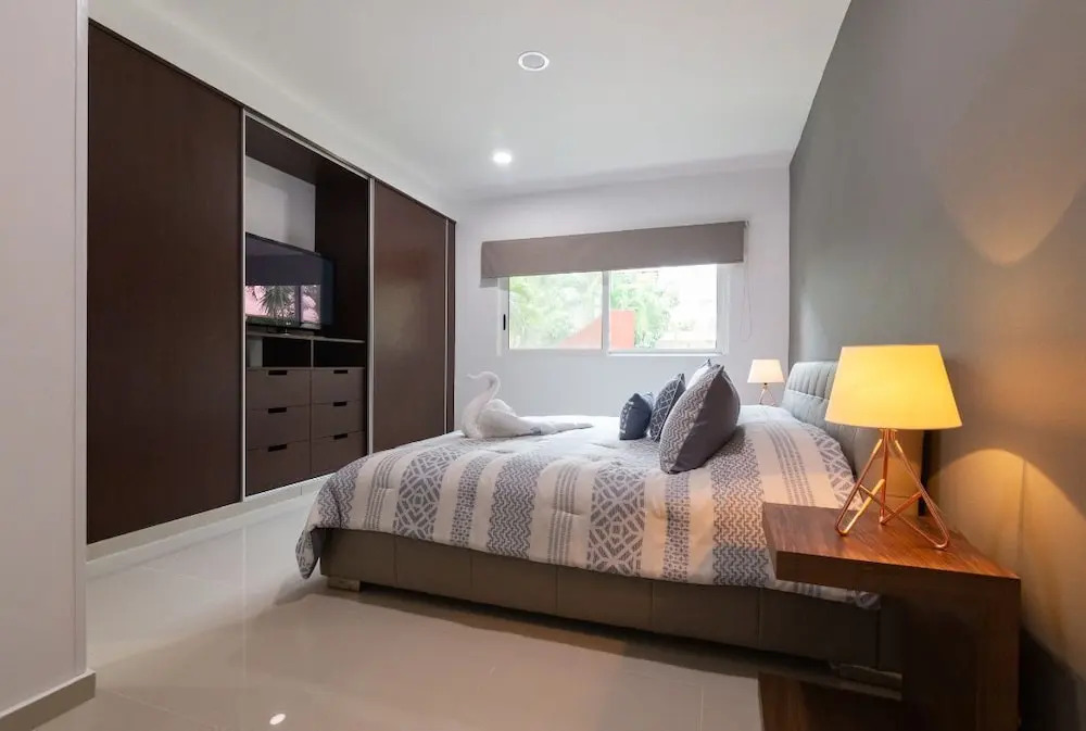 Sabbia 4104 - 3 Bedrooms ALL IN Suite Condo