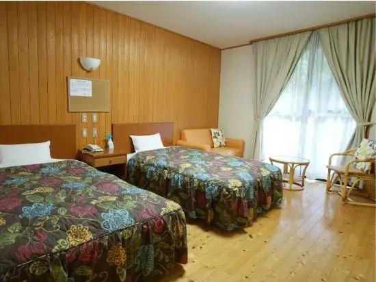 Hosenbo Lodge