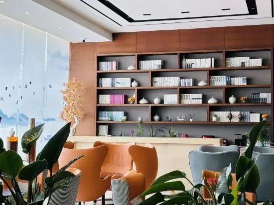 Homeinn Plus(Zhengzhou International Exhibition Center)