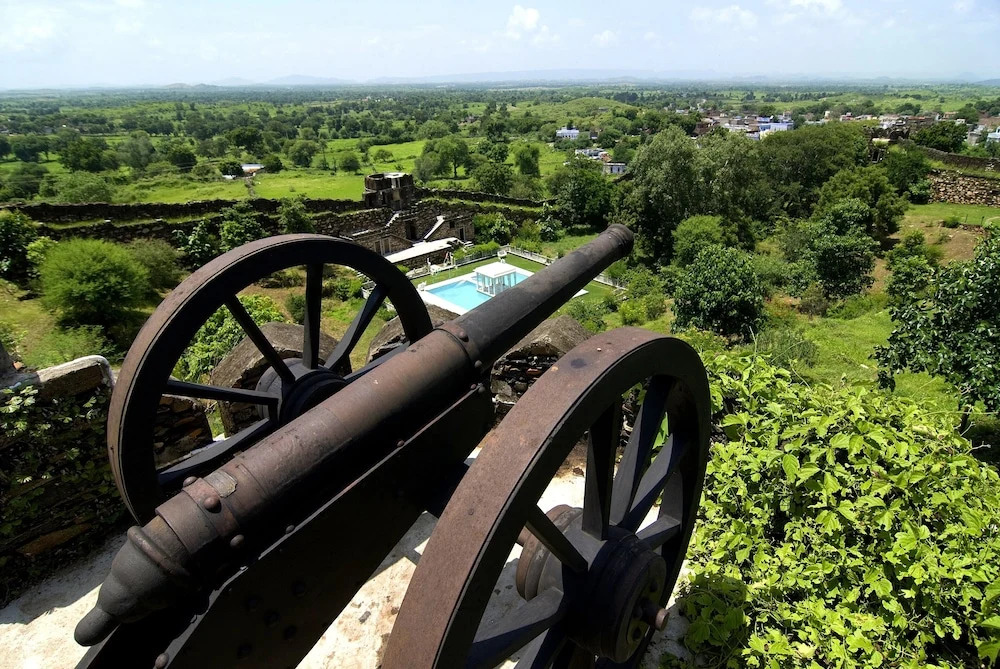 Karni Fort - A heritage hotel near Udaipur