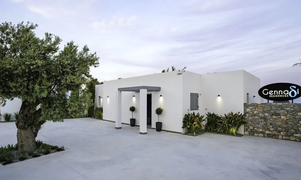 Gennadi Residences