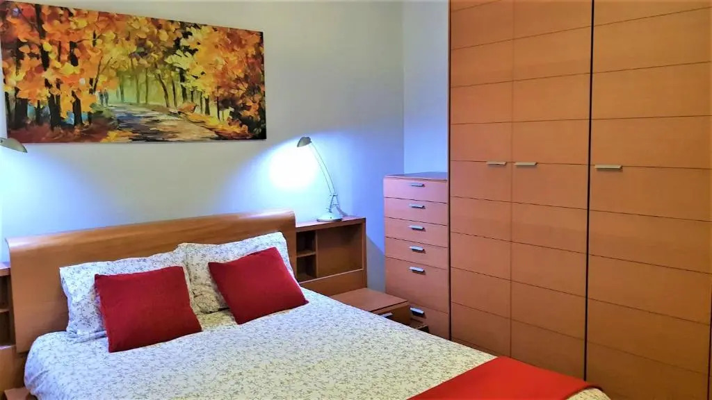 habitación, salita y baño privado, REATE LBI00466