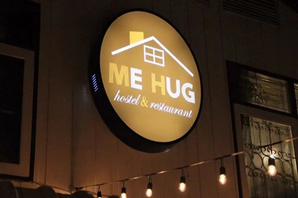 ME HUG Hostel&Restaurant