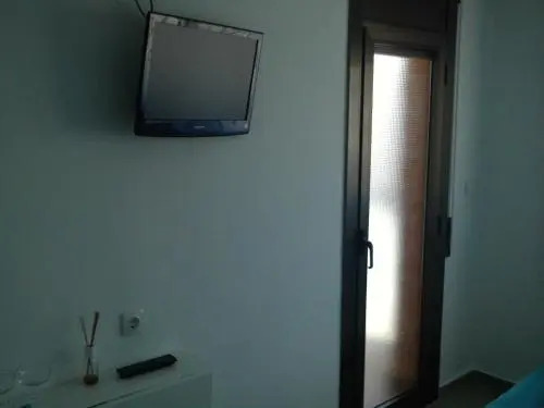 Hostal Cubelles