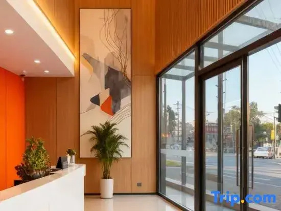Yiju Hotel