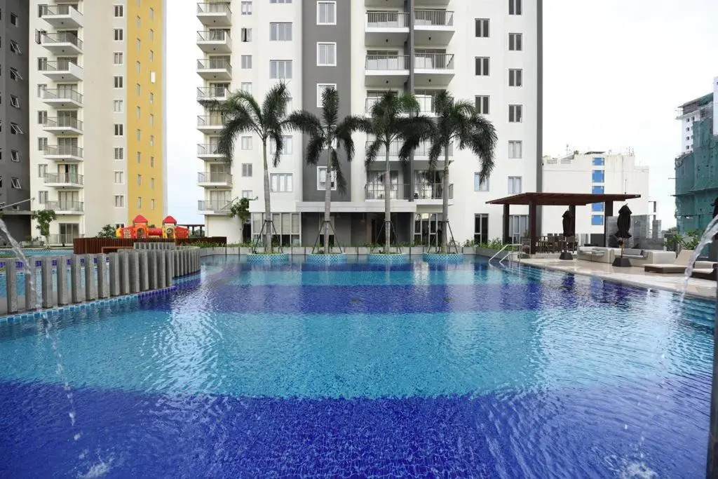 On 320 Apartment