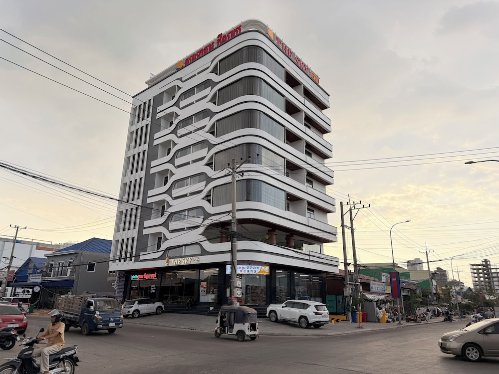 The Sky Plus Hotel