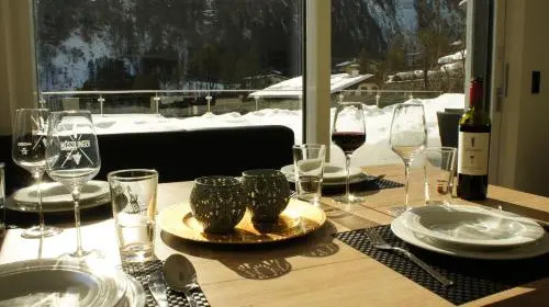MOUNTAIN HOME apartment