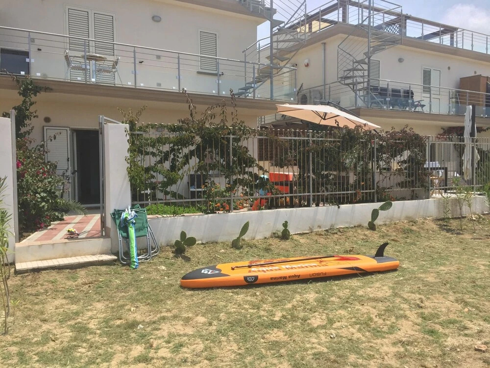 Roseto Beach Club Apartment With Garden Beach Front