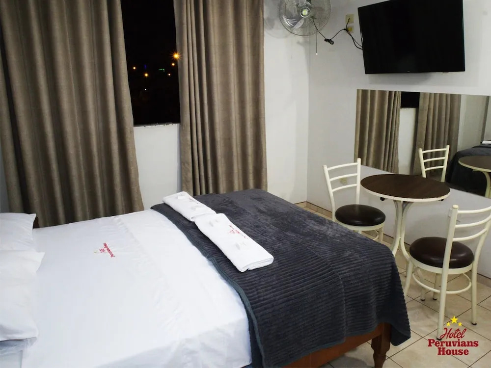 Hotel Peruvians House