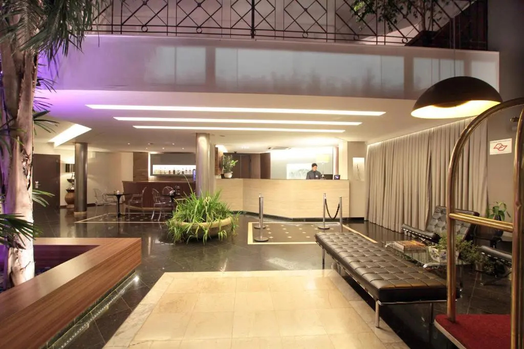 Oasis Plaza Hotel