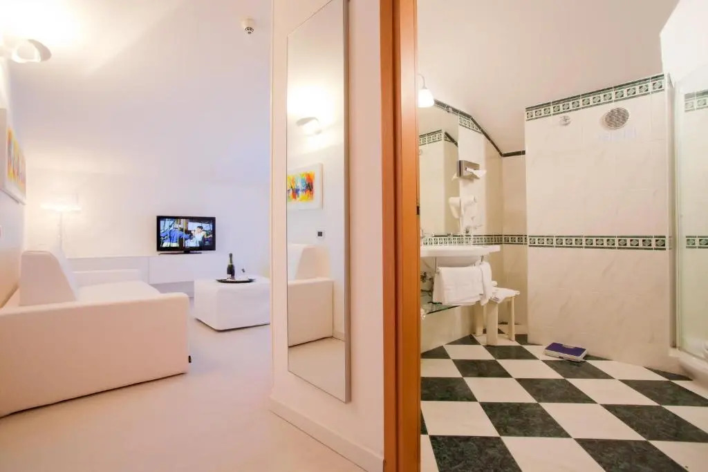 Hotel Savoy