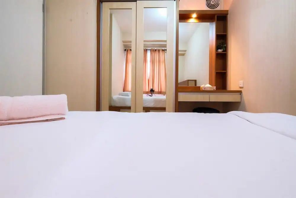 Green Bay Pluit Apartment With Direct Access To Shopping Center