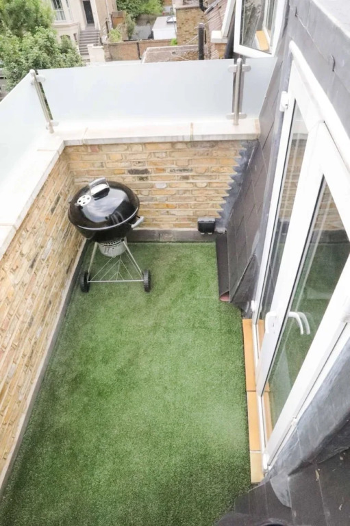 Modern 2 Bedroom In Clapham Junction