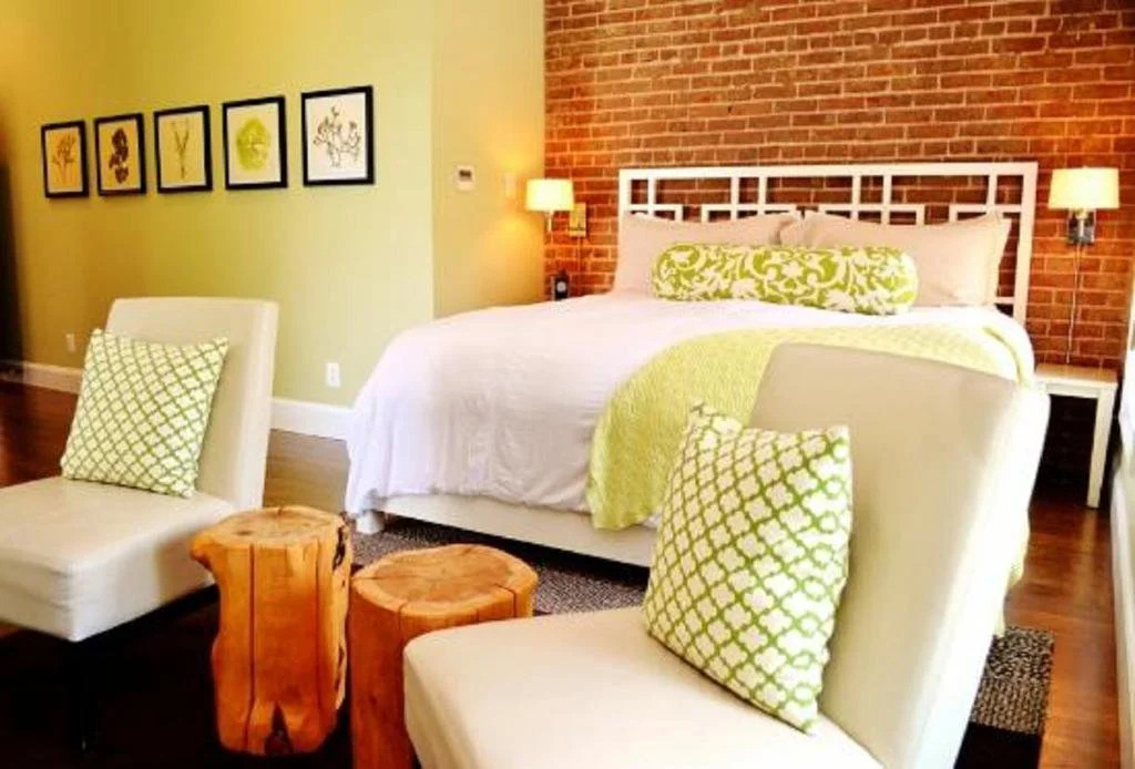 Suites at 249