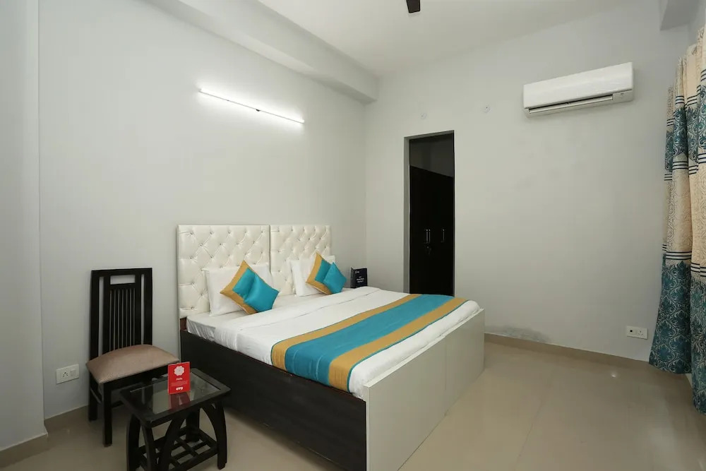 The Mango House by OYO Rooms