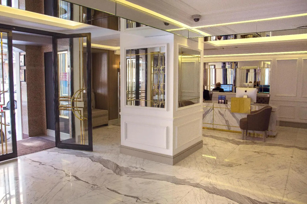 Mina Hotel - Special Category
