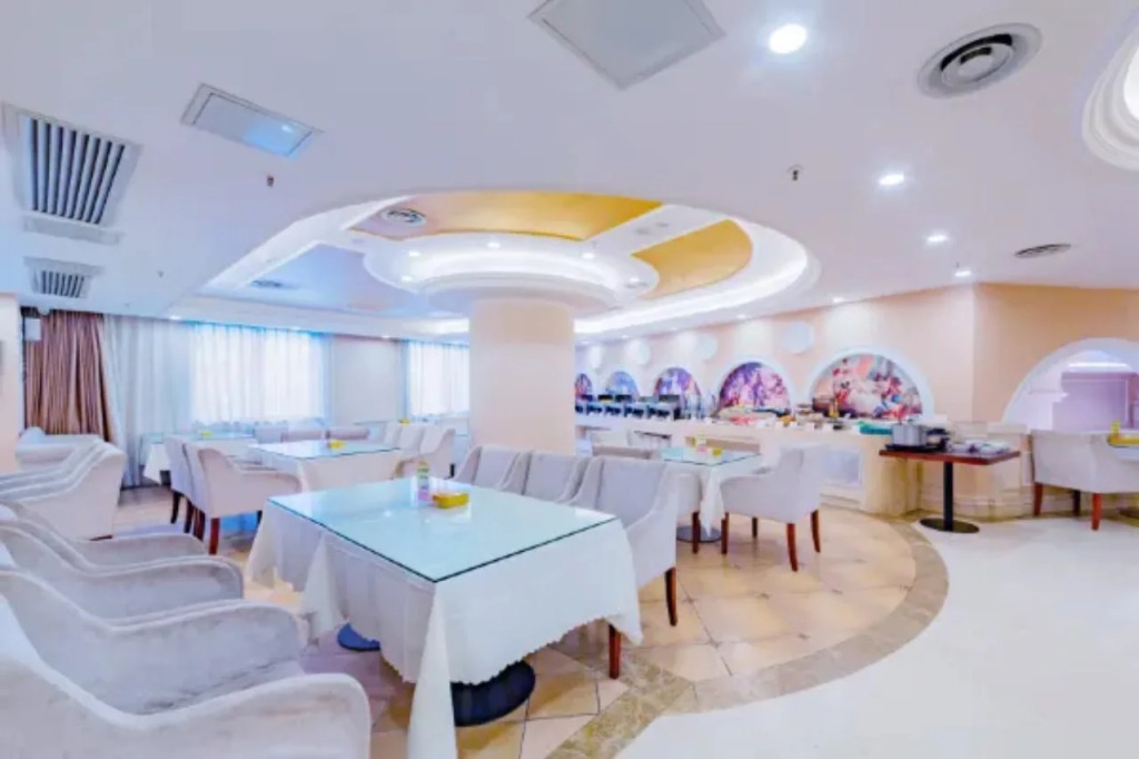 Vienna Hotel Guilin North High-Speed Railway Station Chengbei