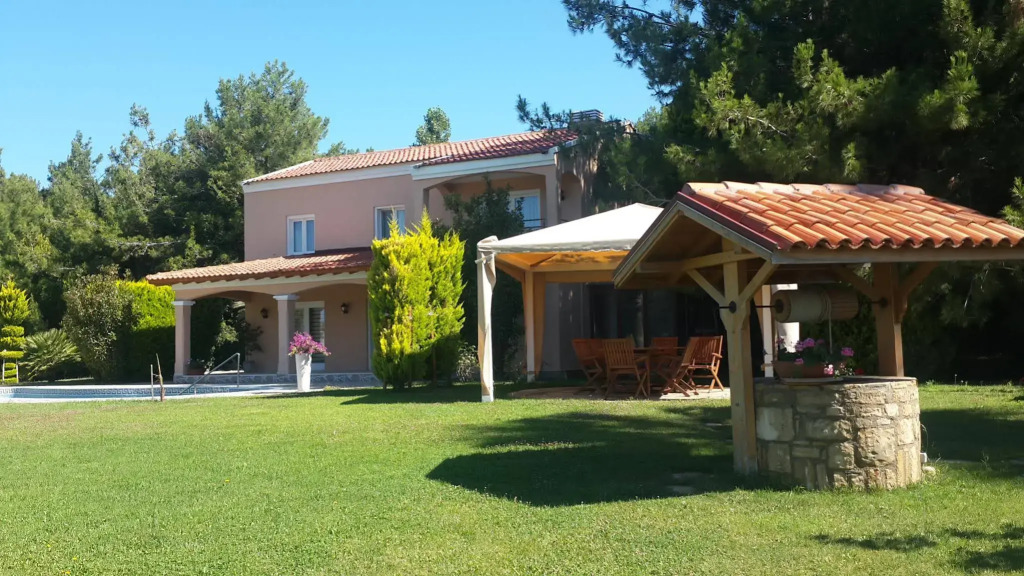 Peninsula Pineclub Boutique Hotel
