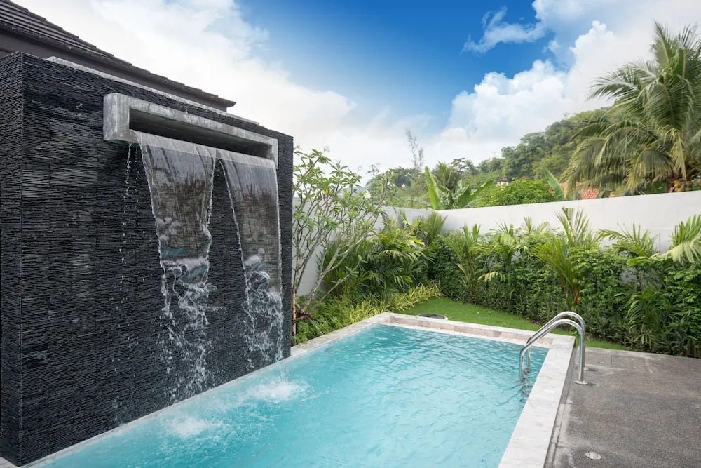 Luxury 3 Bedroom Villa CoCo
