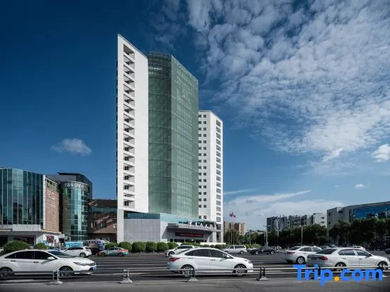 Prince Hotel ( Railway Station&Wanda Plaza)
