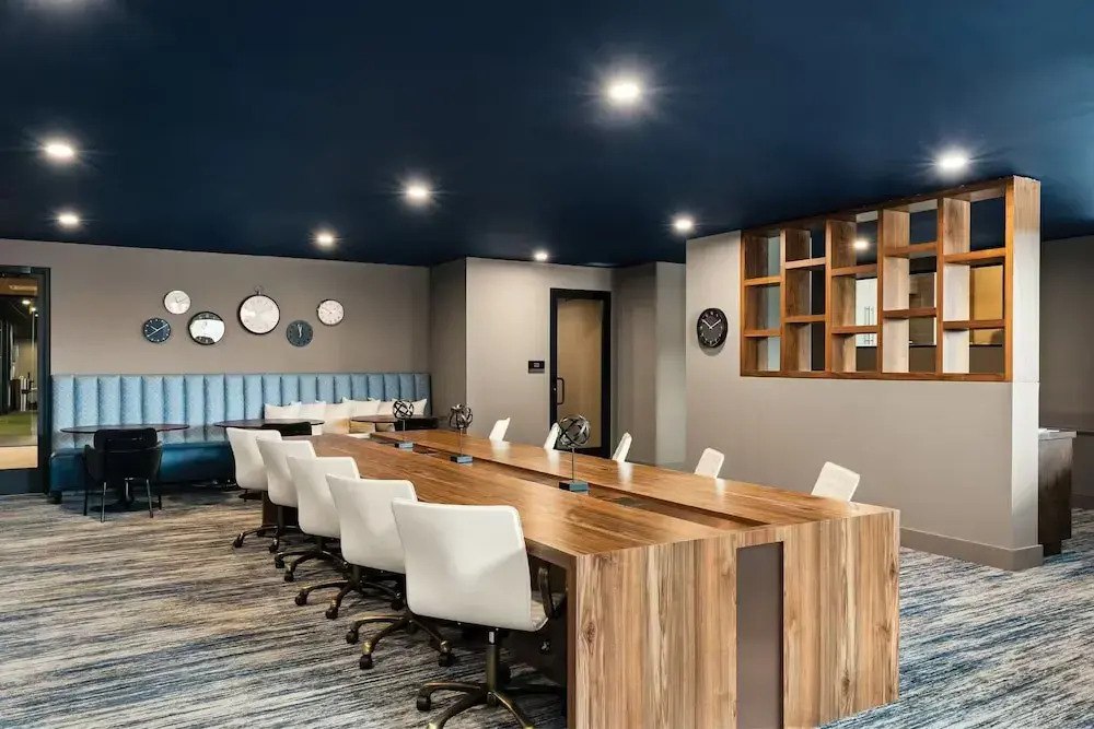 Luxury Apartments by Hyatus White Plains
