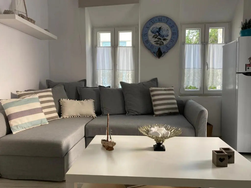 BUDGET DOWNTOWN APARTMENT- Harma I