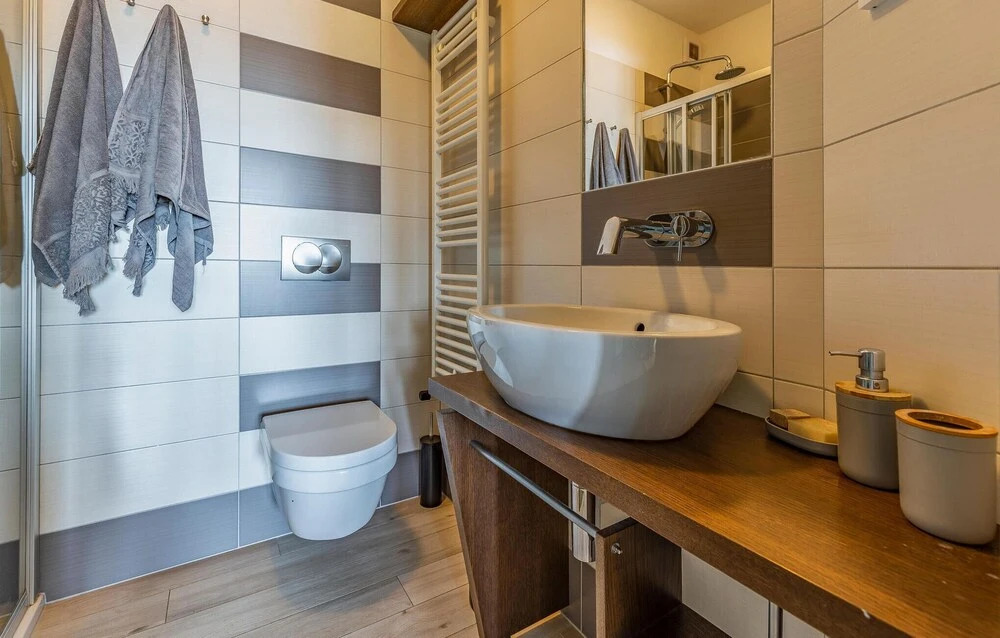 Nice Apartment in Pomer With Wifi and 1 Bedrooms