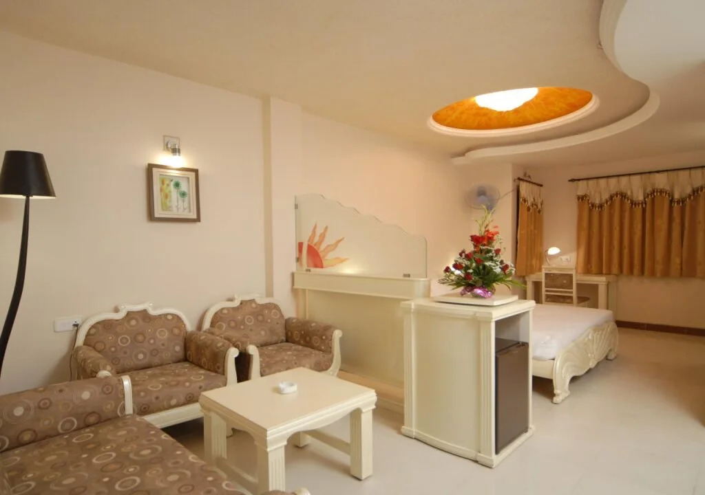 Epsilon The Hotel